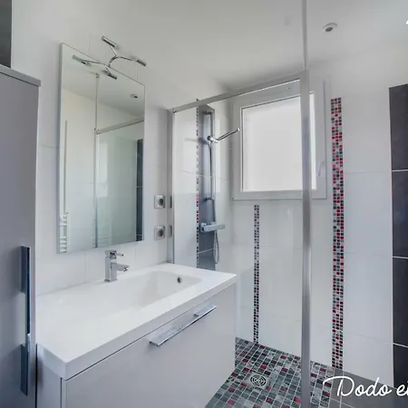 Restful 2 Bedroom With Balcony - Dodo Et Tartine * 르프라데